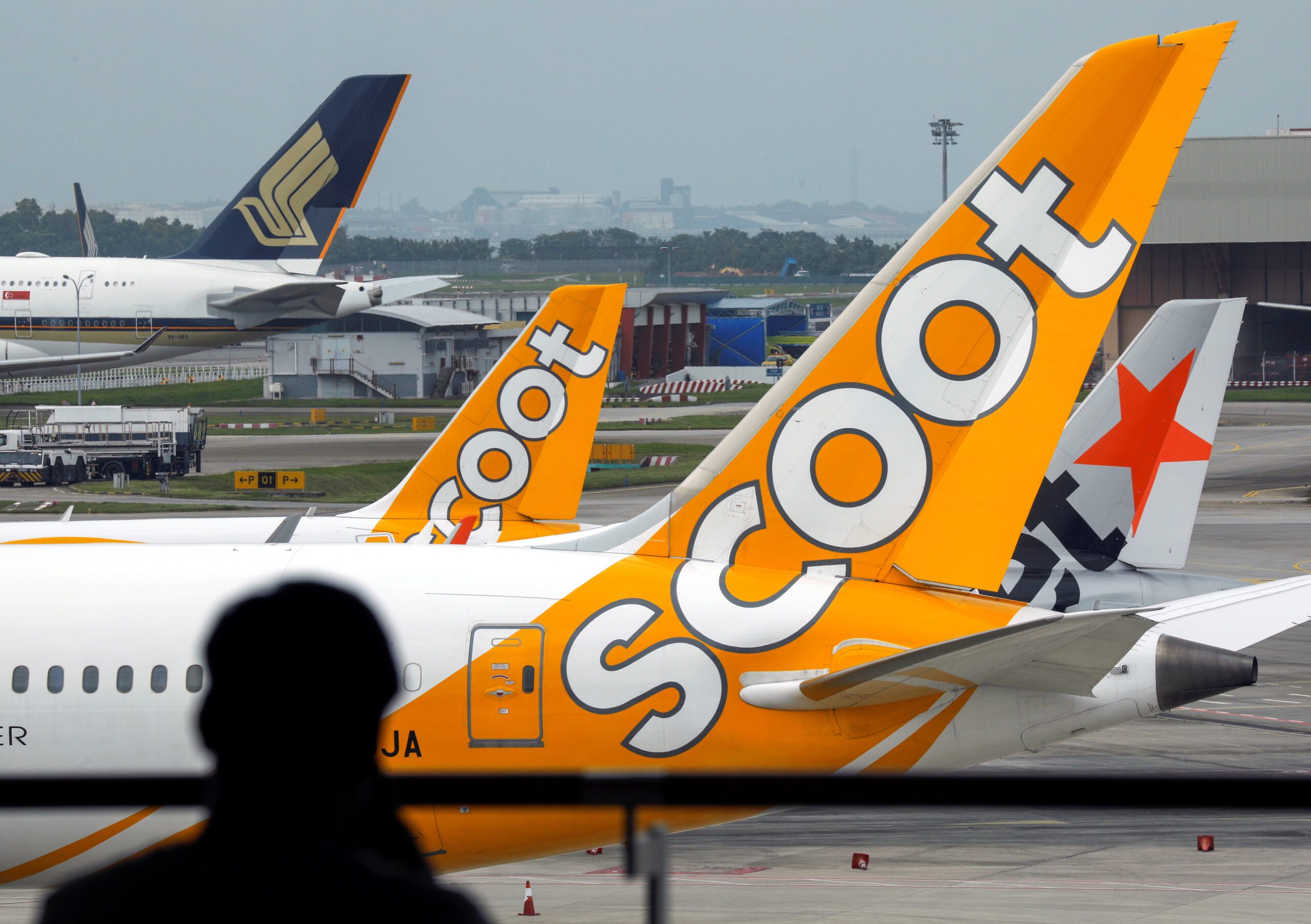 Singapore Airlines's Scoot to take over some Jetstar routes