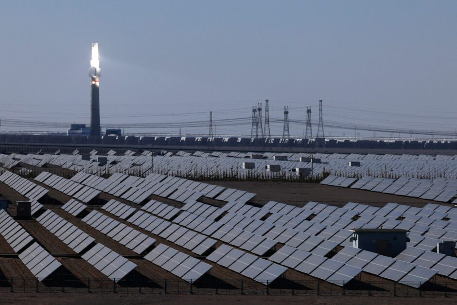 Chinese solar stocks shine as Beijing moves to calm price wars